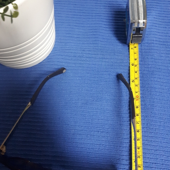 French Connection UK and Fossil Sunglasses - Picture 7 of 8